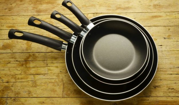 i segreti per la pulizia delle padelle